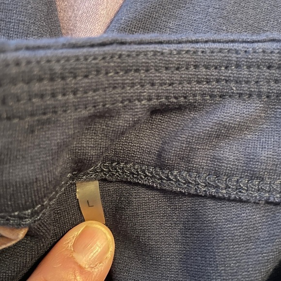 Soft Surroundings Navy Pull On Crop Pants Sz Large - Picture 5 of 7